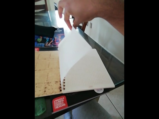 figura musical que equivale a la mitad de una minima