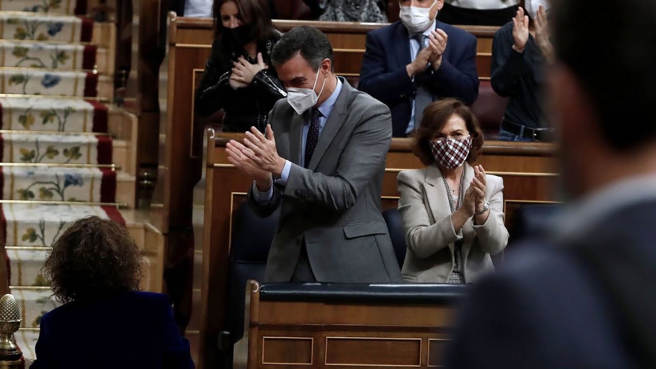 los presupuestos generales del estado se aprueban por mayoria simple