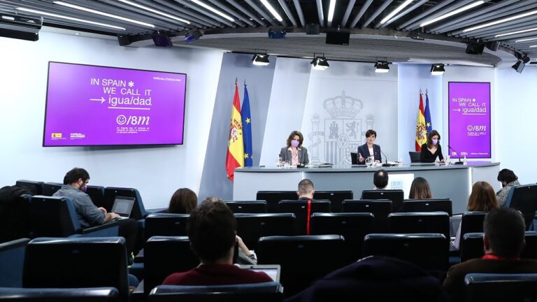 quien aprueba el plan estrategico de igualdad de oportunidades